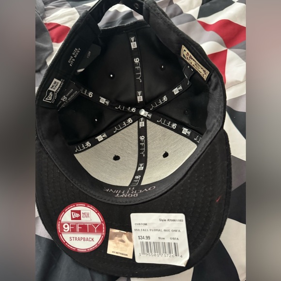 New Boston CELTICS HAT - Picture 3 of 7